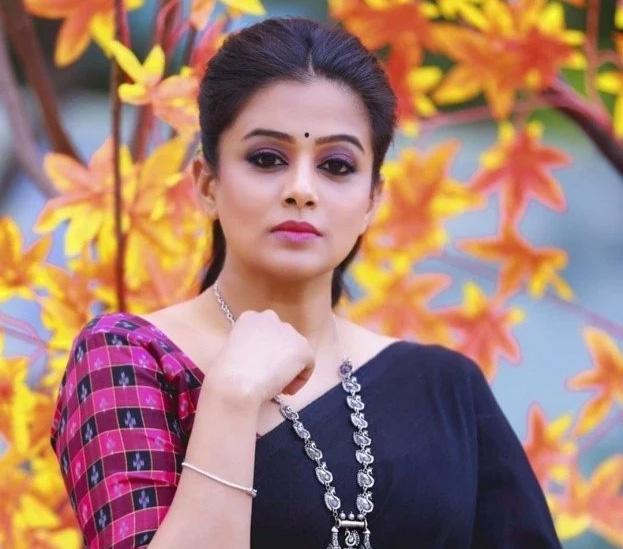Priyamani comments on Social Media