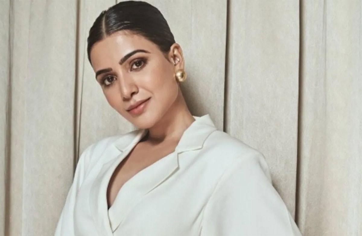 Samantha bought the house which  she used live with Chaitu