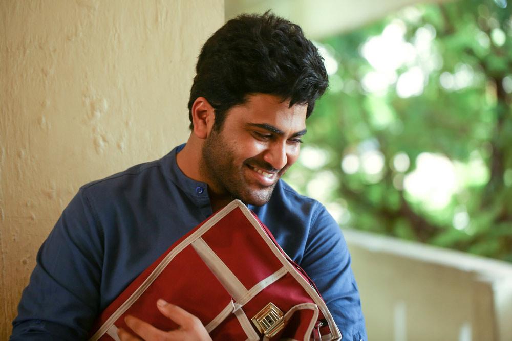 Sharwanand Oke Oka Jeevitham Releasing In Theatres On..