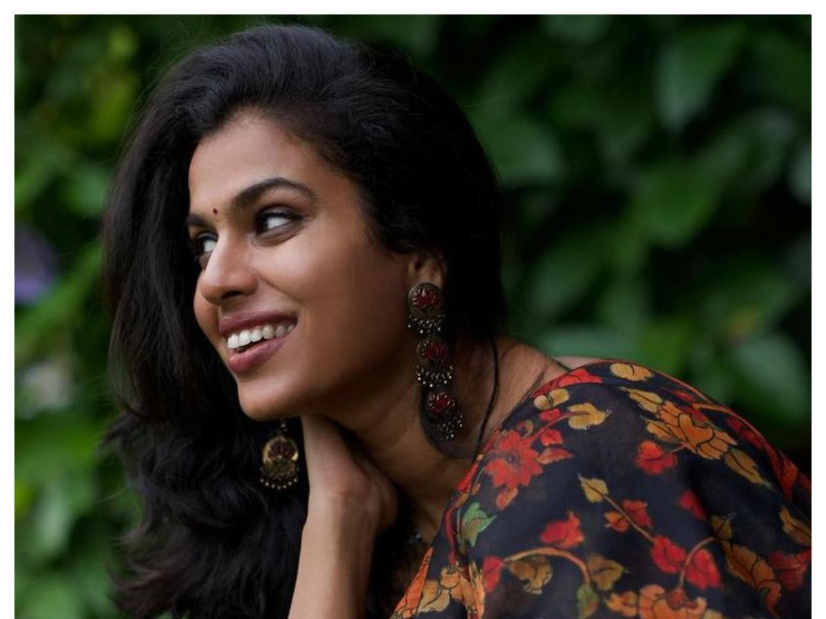 Sravana Bhargavi Deleted Okapari Song