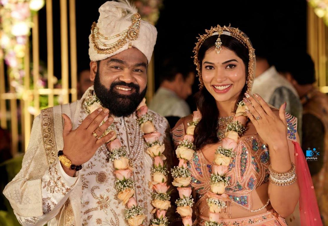  Subhashree gets engaged