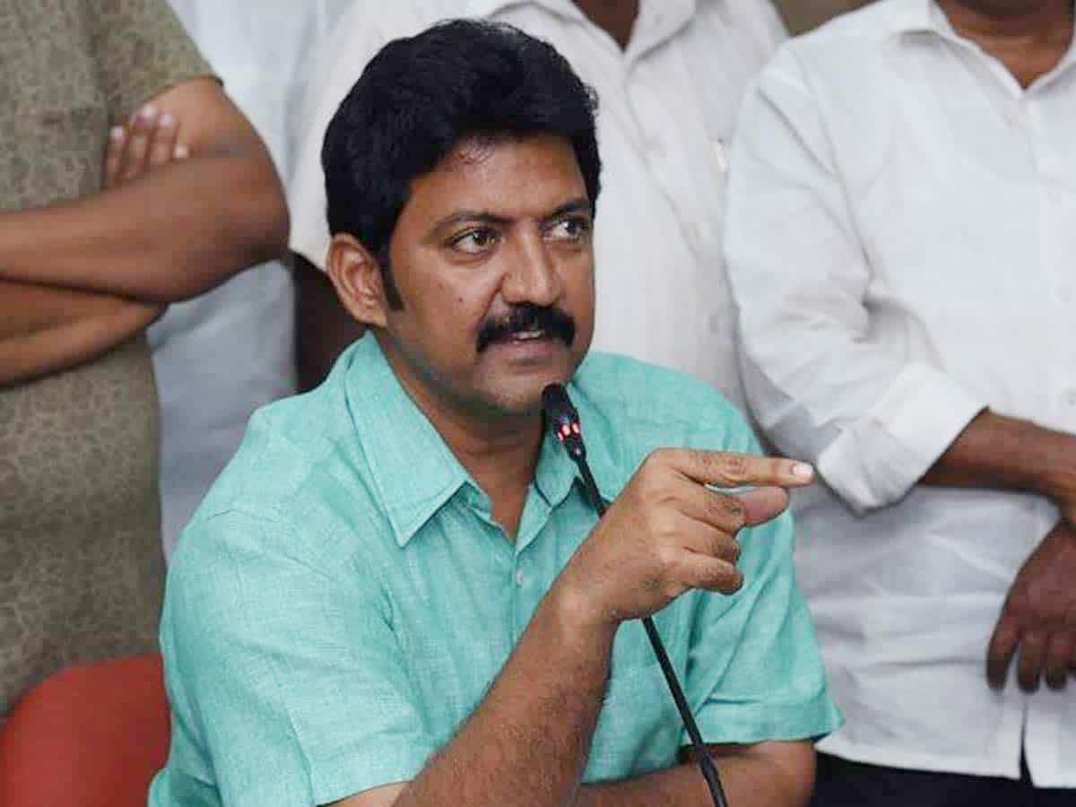 TDP shock to Vallabhaneni Vamsi