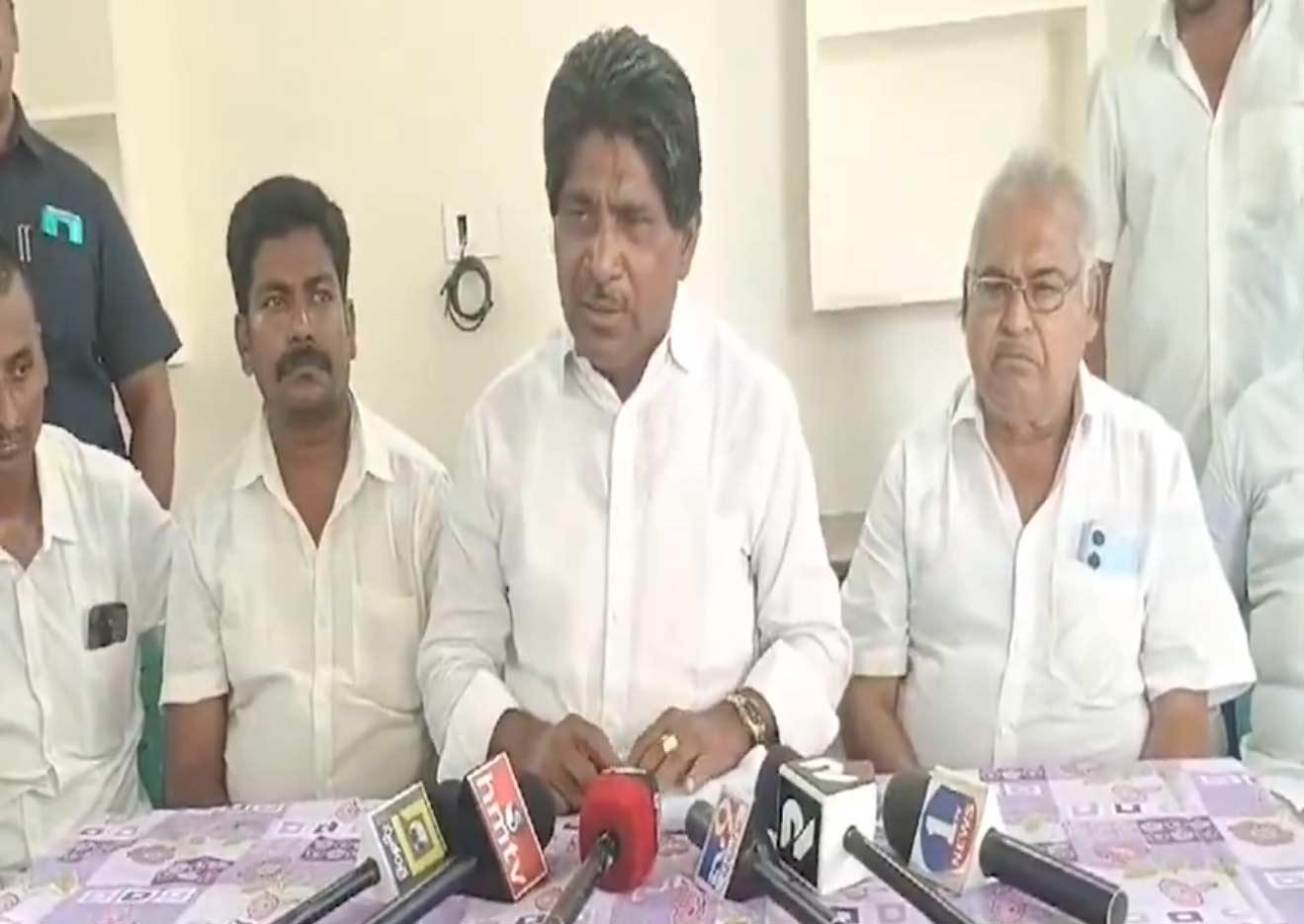 Tiruvuru former MLA is critical of Jagan