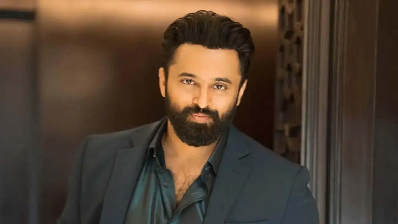 Unni Mukundan defends film industry amid Shine Tom Chacko arrest 