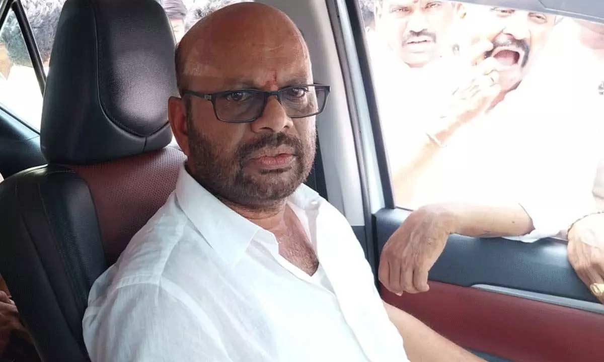 Varma says he has no dissatisfaction