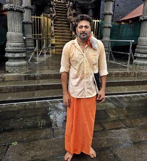 Irumudi shades in Ravi Mohan next with Vishnu Sasi Shankar