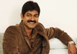 'Pravarakhyudu' gearing up