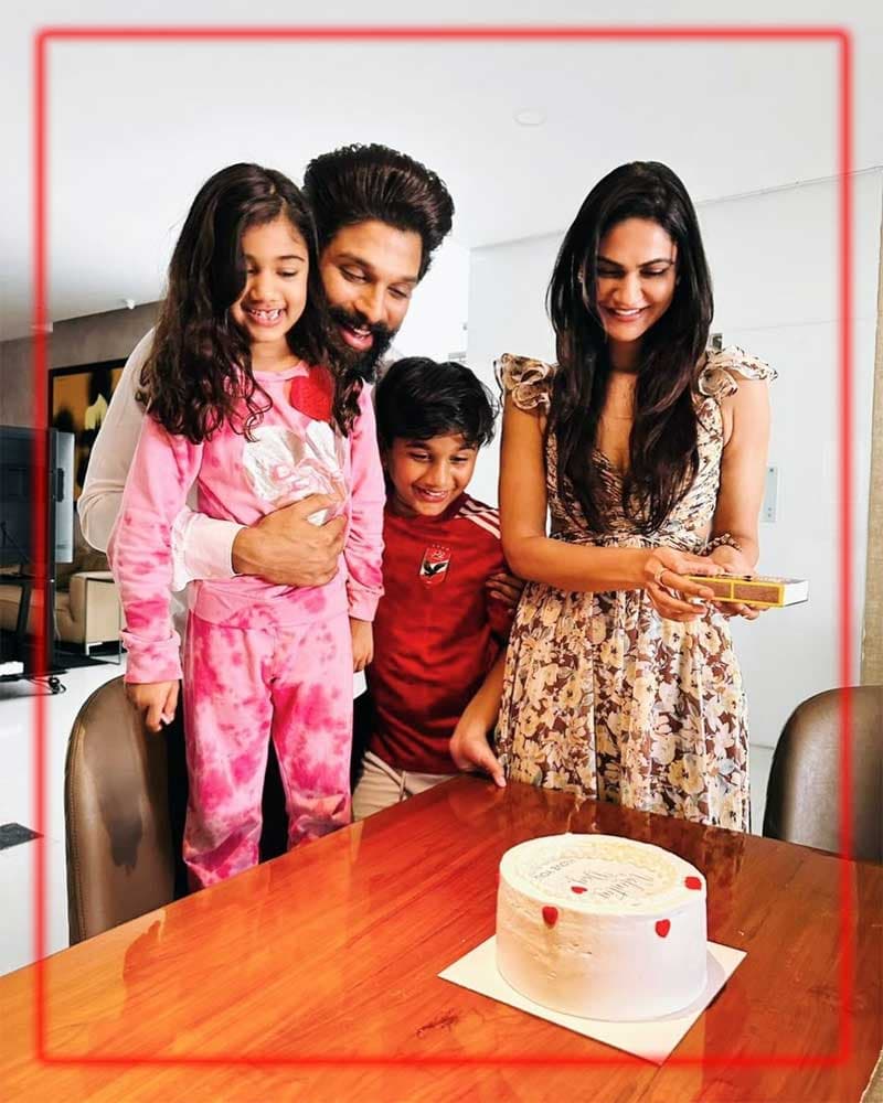 Allu Arjun celebrates Valentines Day