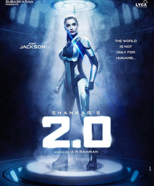 Hot Heroine Turns Robotic Doll!
