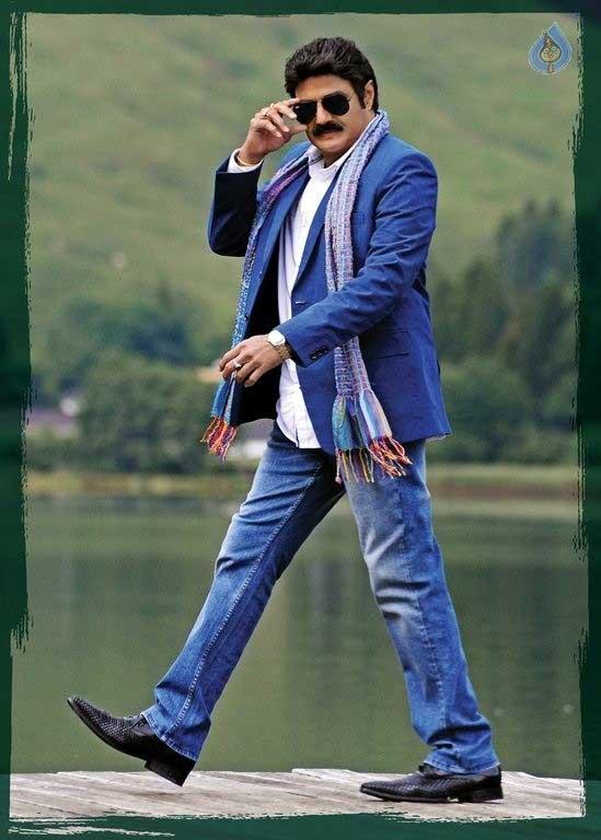 Balakrishna Fans in 99 Cars!