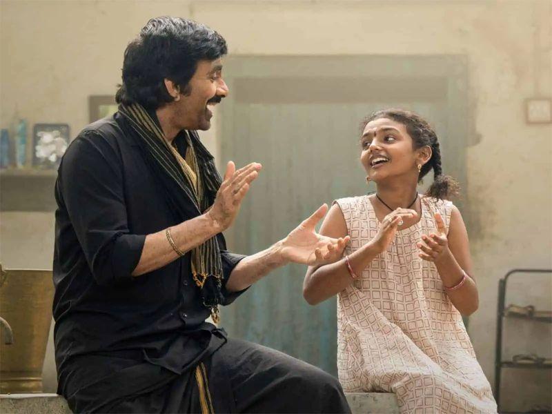 Irumudi gets shock from devotees