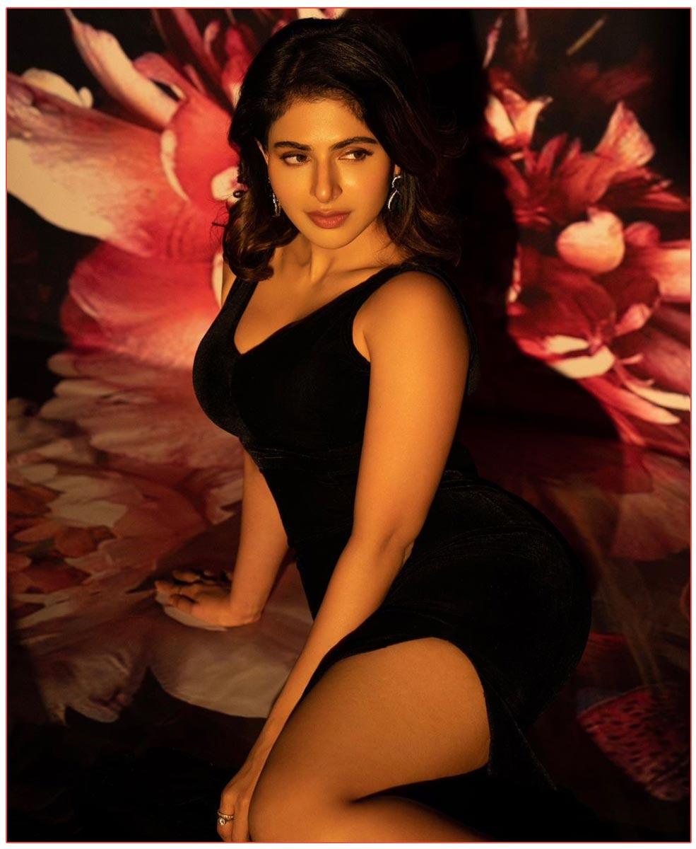 Iswarya Menon Explodes In Black