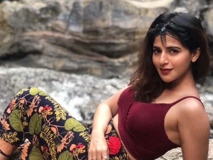 Malayali Beauty's Tollywood Debut!