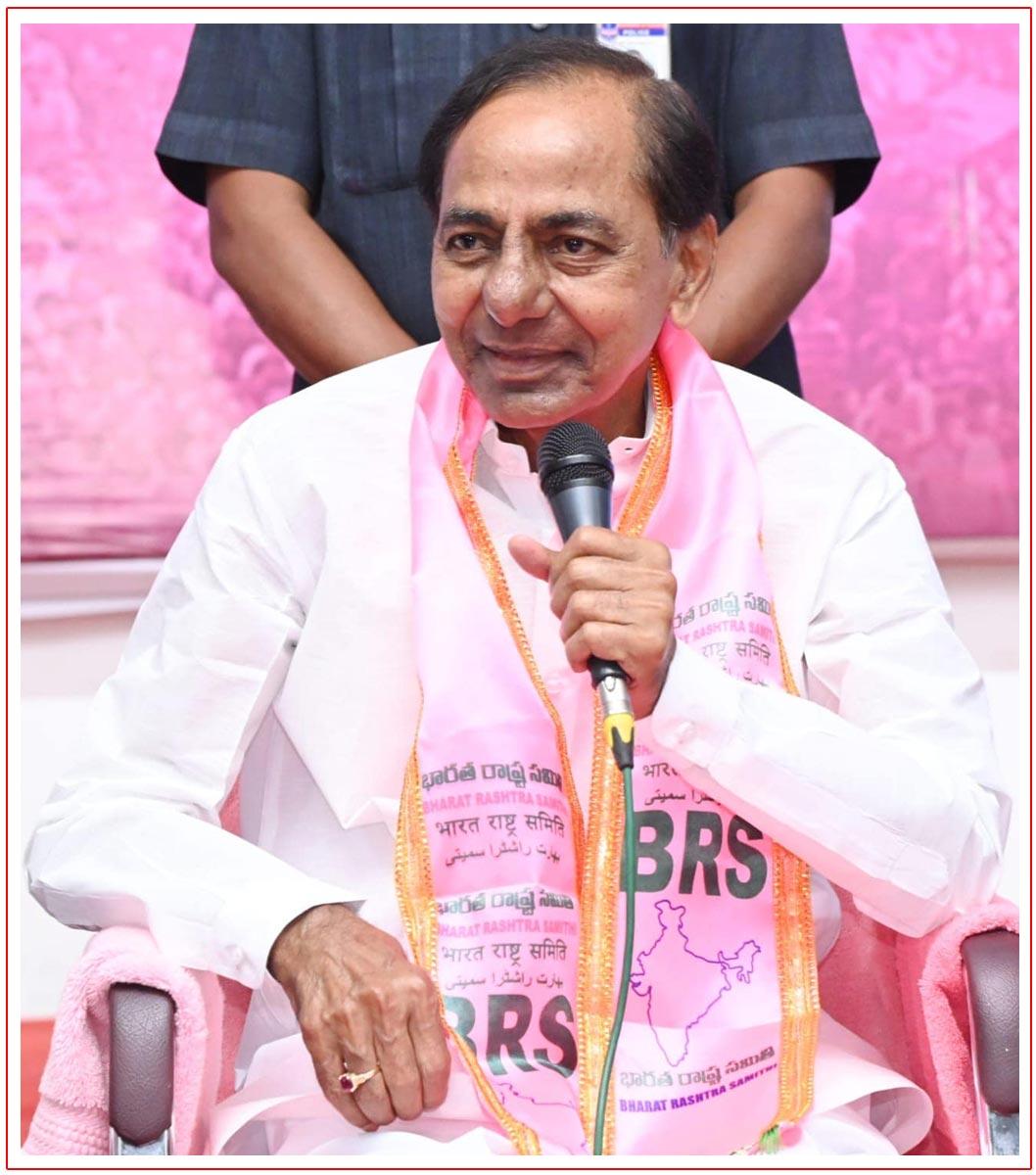 KCR To Undertake Bus Yatra