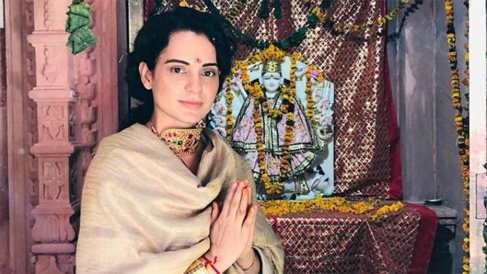 Actress Dances At Temple In Hometown