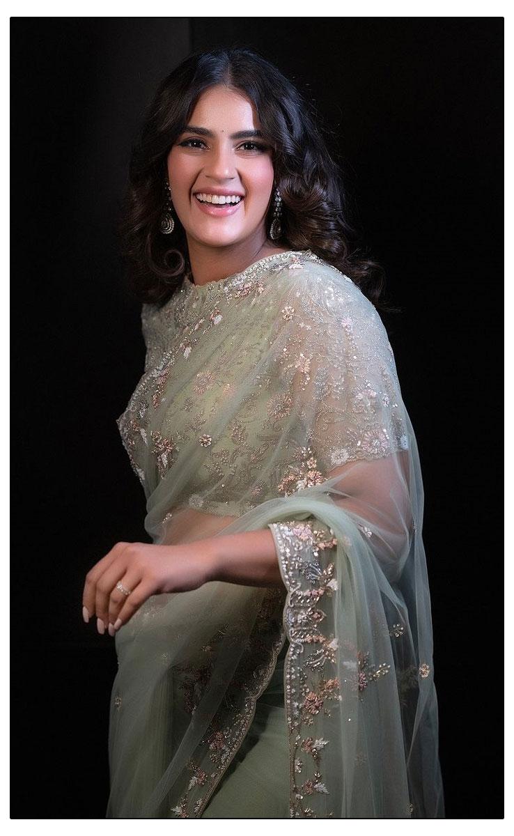Kavya Thapar Struggles To Achieve Success Despite Back To Back Films