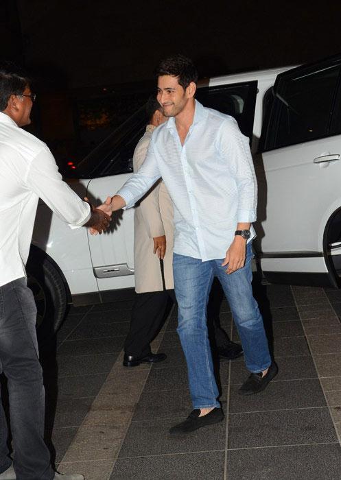 Mahesh at Chiranjeevi's B-Day Bash