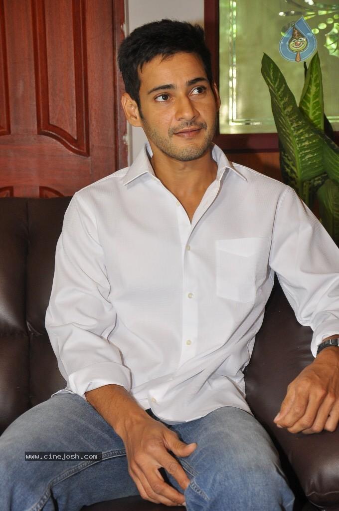 Mahesh Babu 25 Team At New York