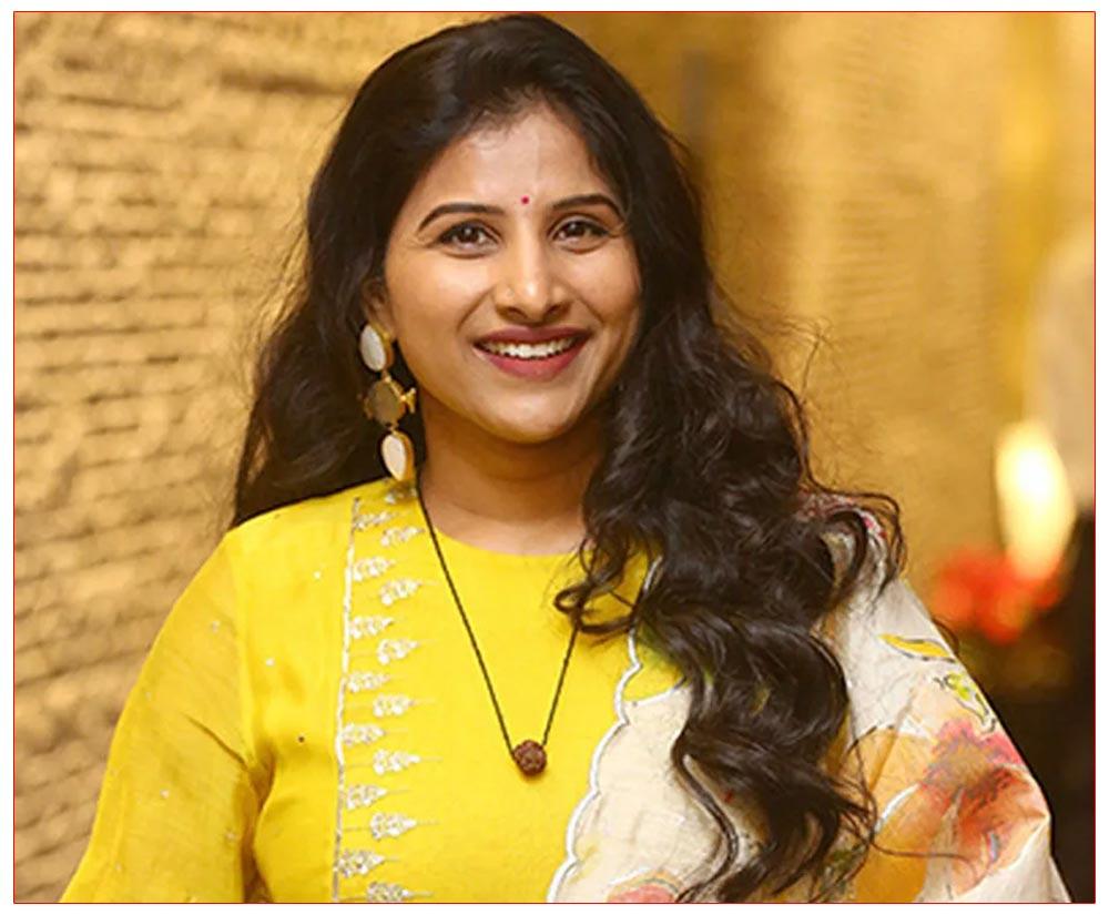 Is Singer Mangli Getting Married ?