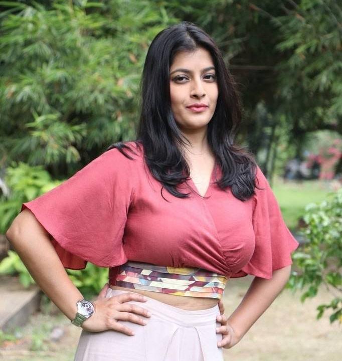 Mega 154: Chiranjeevi to get a female shock