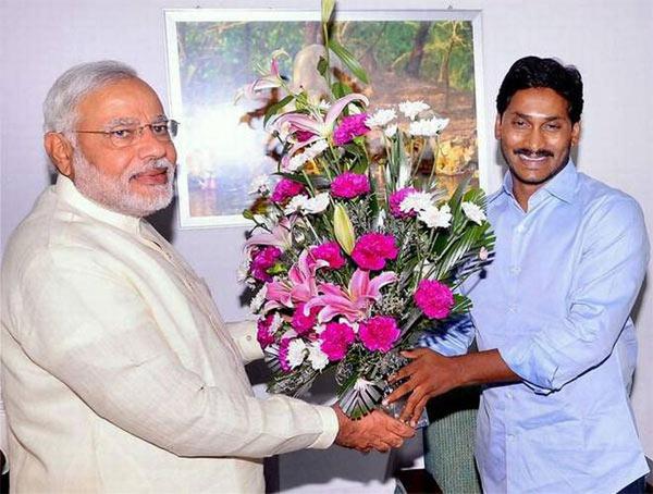 Modi Congratulates Jagan, Naveen