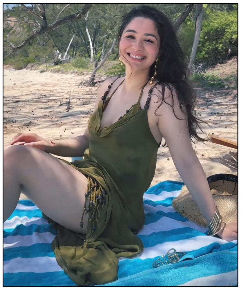 Sara Tendulkar Beach Day In Australia Sets The Internet Ablaze