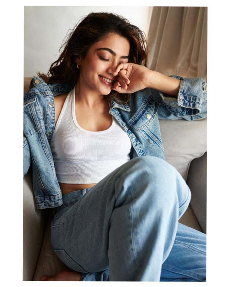 National Crush's beautiful special in JGM?
