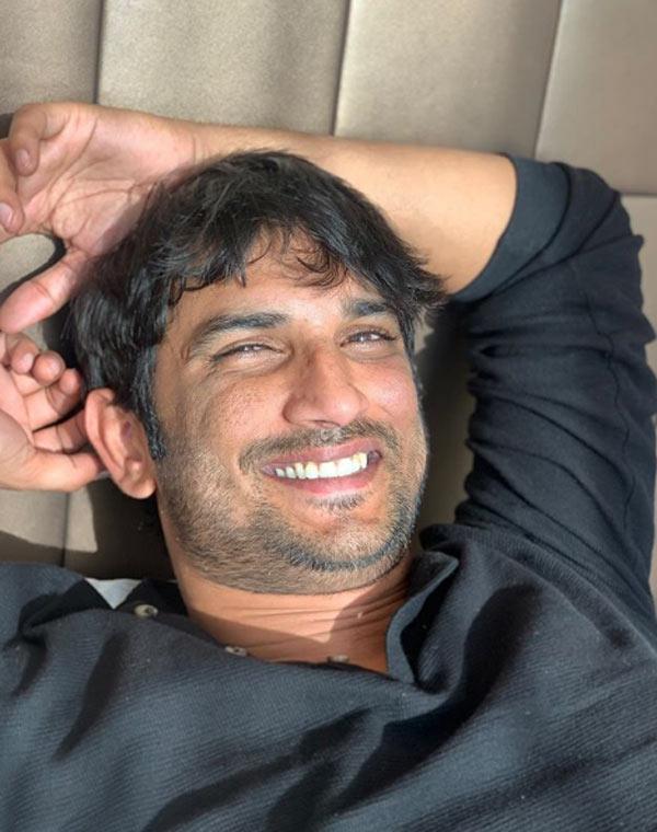 Rhea Chakraborty Urges HM On Sushant's Death