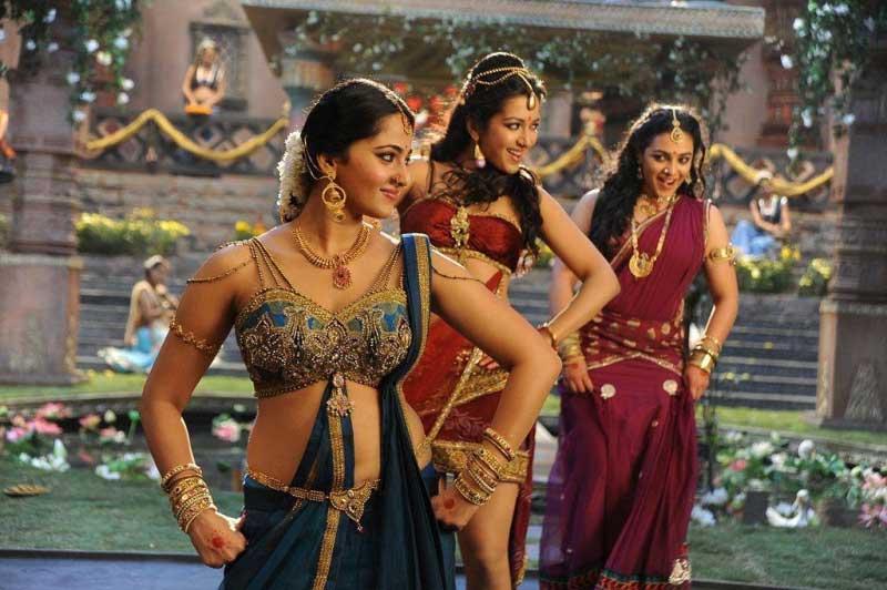 'Rudhramadevi' 4 Days AP & TS Shares