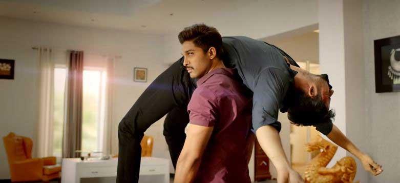 Sarrainodu Super Strong on Day Two
