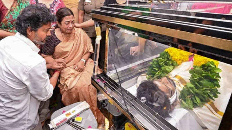 Screenplay King Bhagyaraj Laid to Rest with State Honours