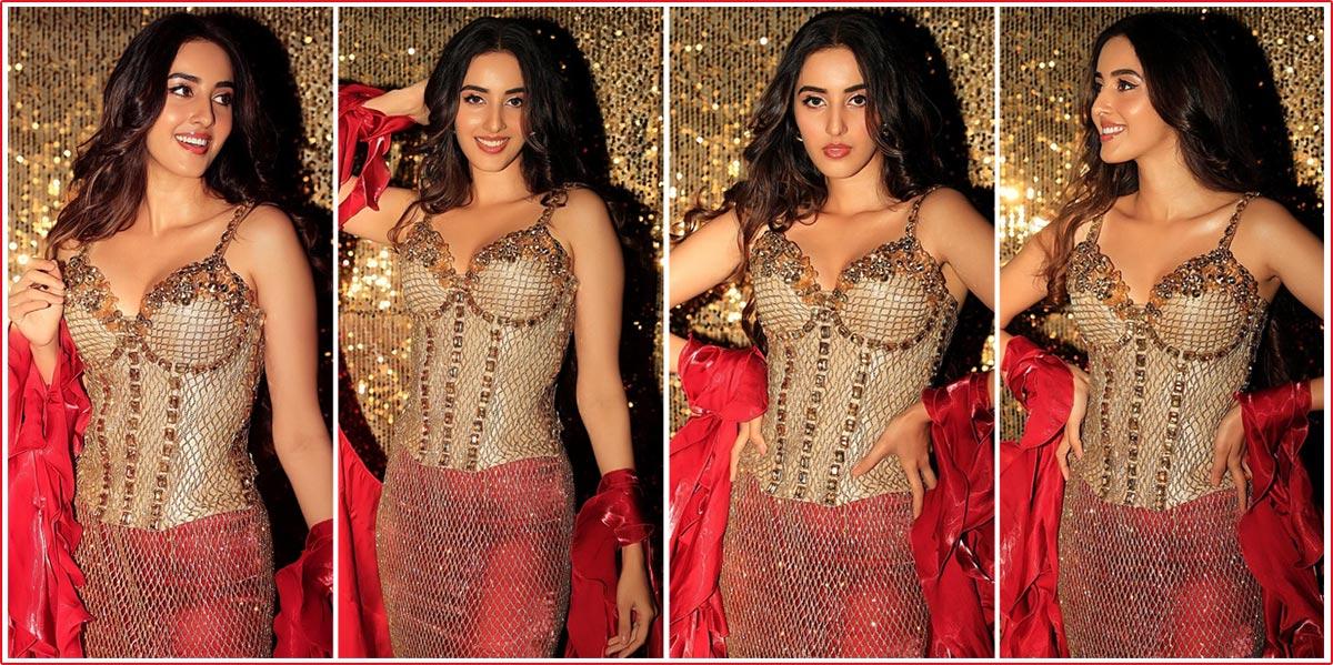 Simrat Kaur Sparkles In Beautiful Top