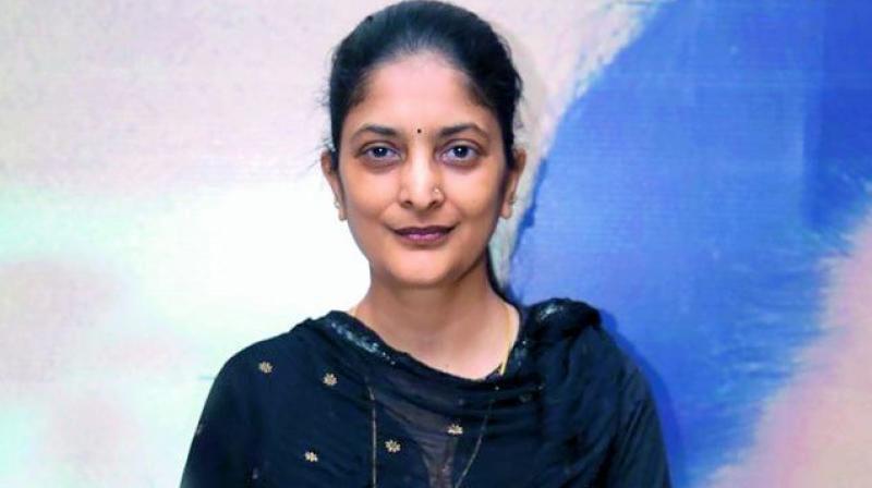 Blockbuster Director Hiding About Her 1st Film!
