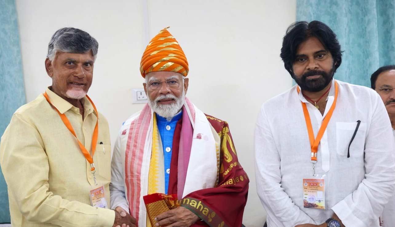 CBN, Pawan fly to Varanasi as Modi files nomination from Varanasi