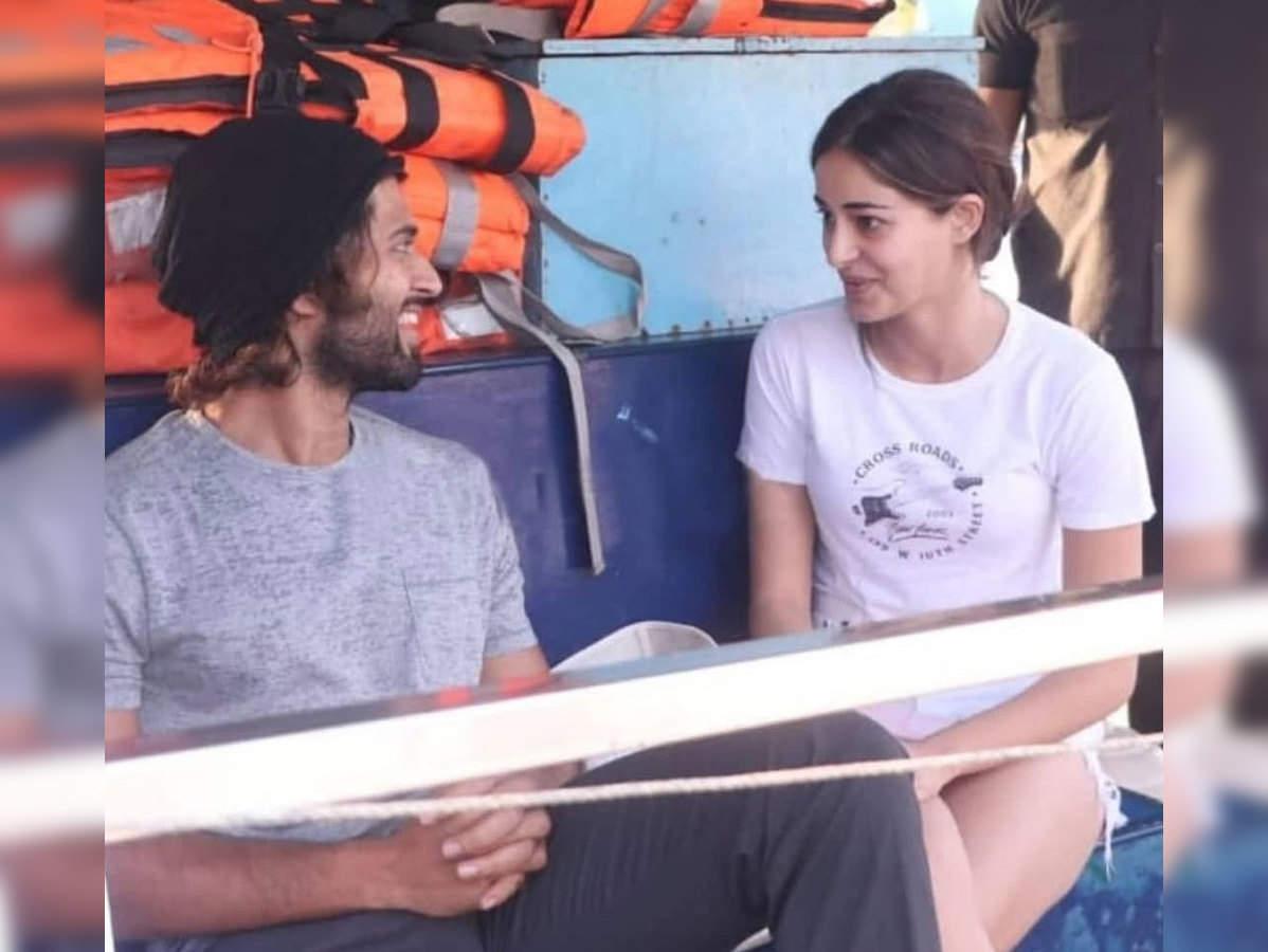 Vijay Deverakonda Calls Ananya 'Sweetheart'
