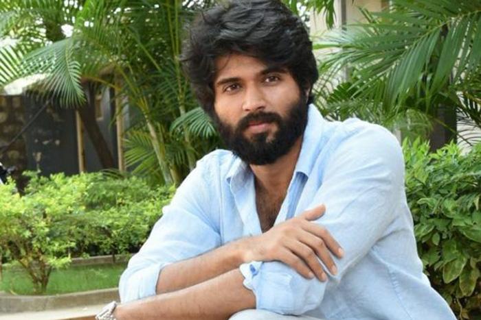 Vijay Deverakonda And Flop Story