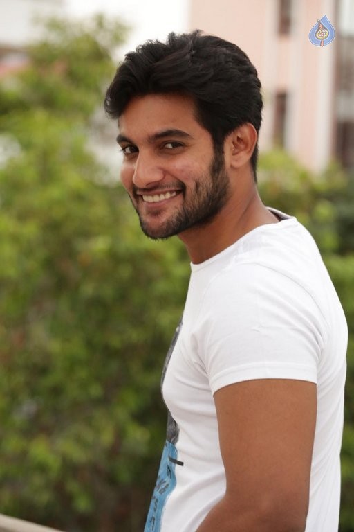 Aadi New Photos - 17 / 41 photos