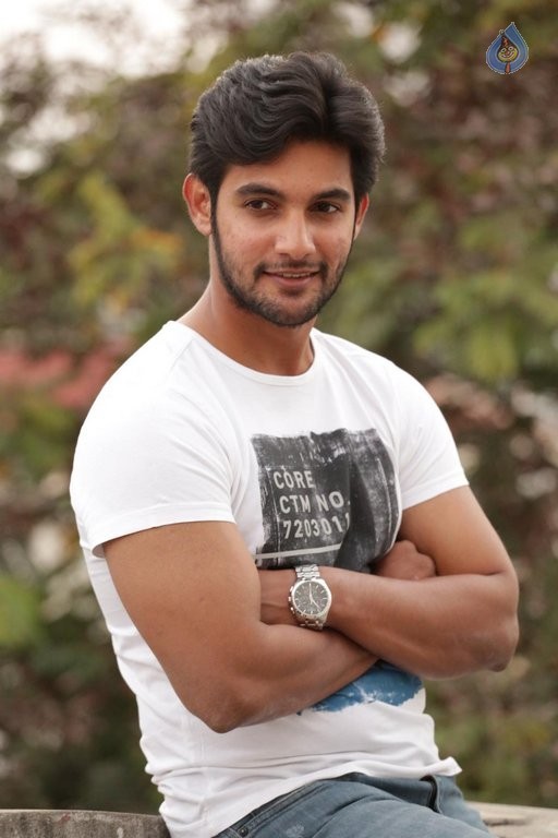 Aadi New Photos - 25 / 41 photos