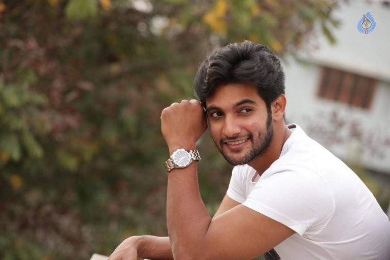 Aadi New Photos - 30 / 41 photos