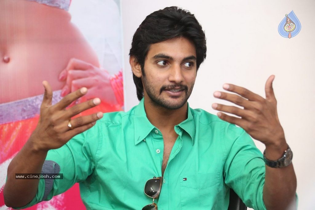 Aadi New Photos - 29 / 91 photos