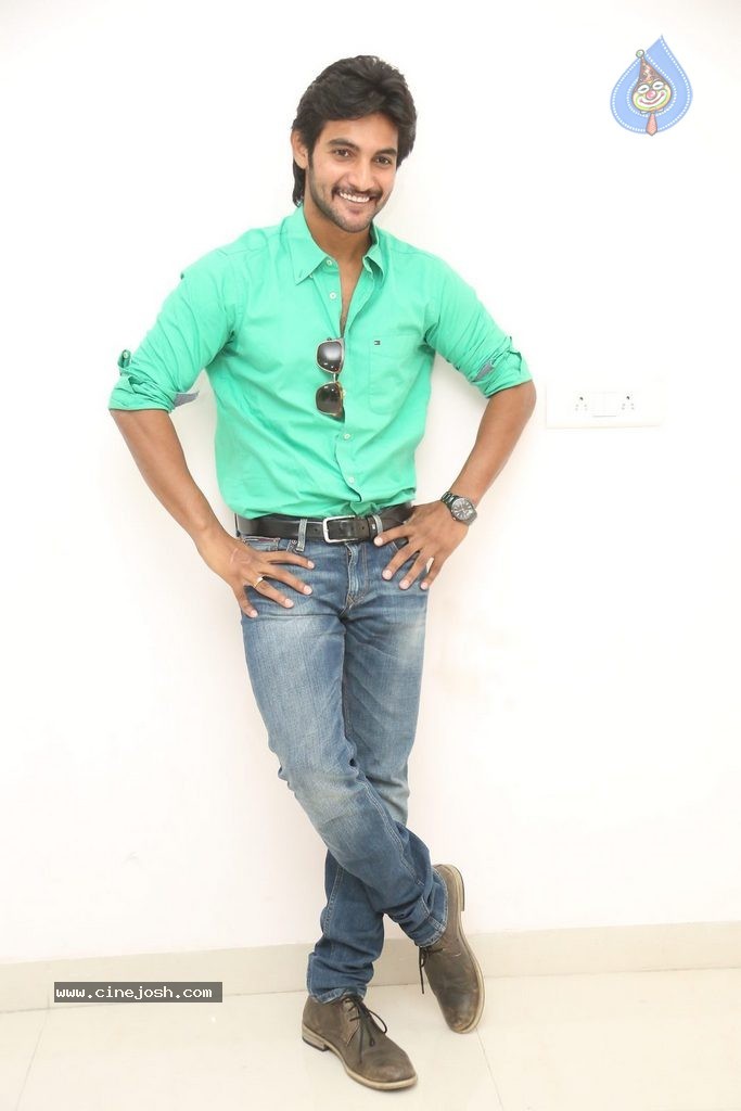 Aadi New Photos - 61 / 91 photos