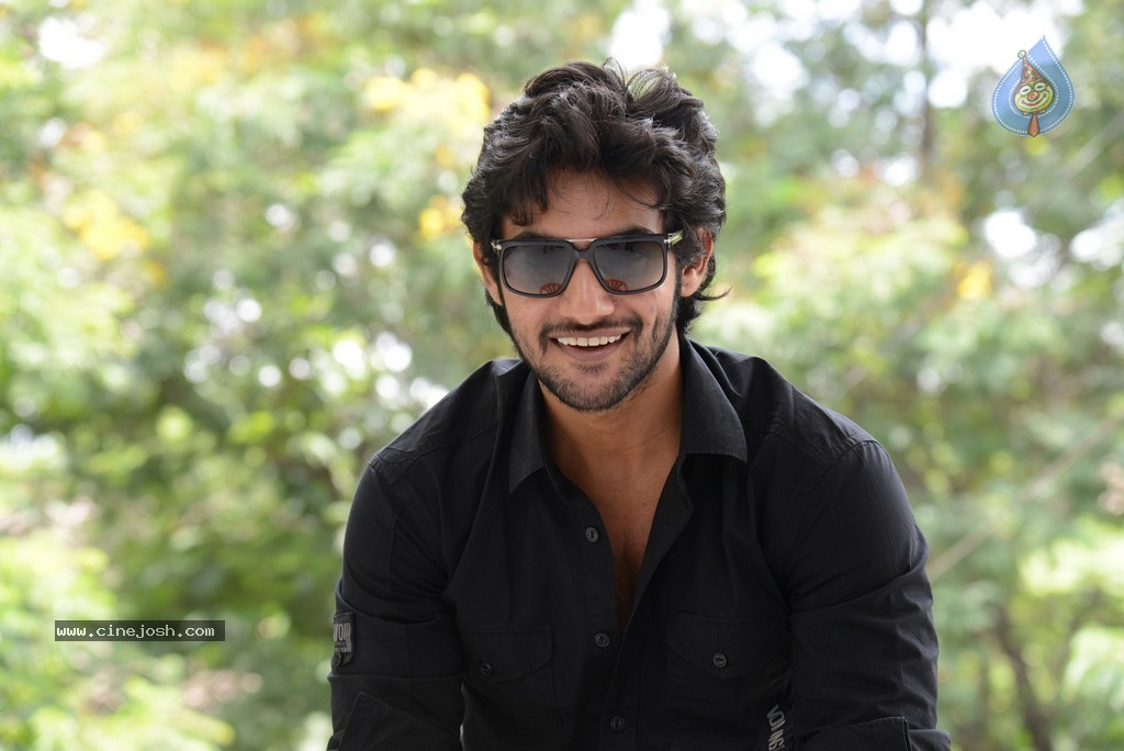 Aadi New Stills - 19 / 44 photos