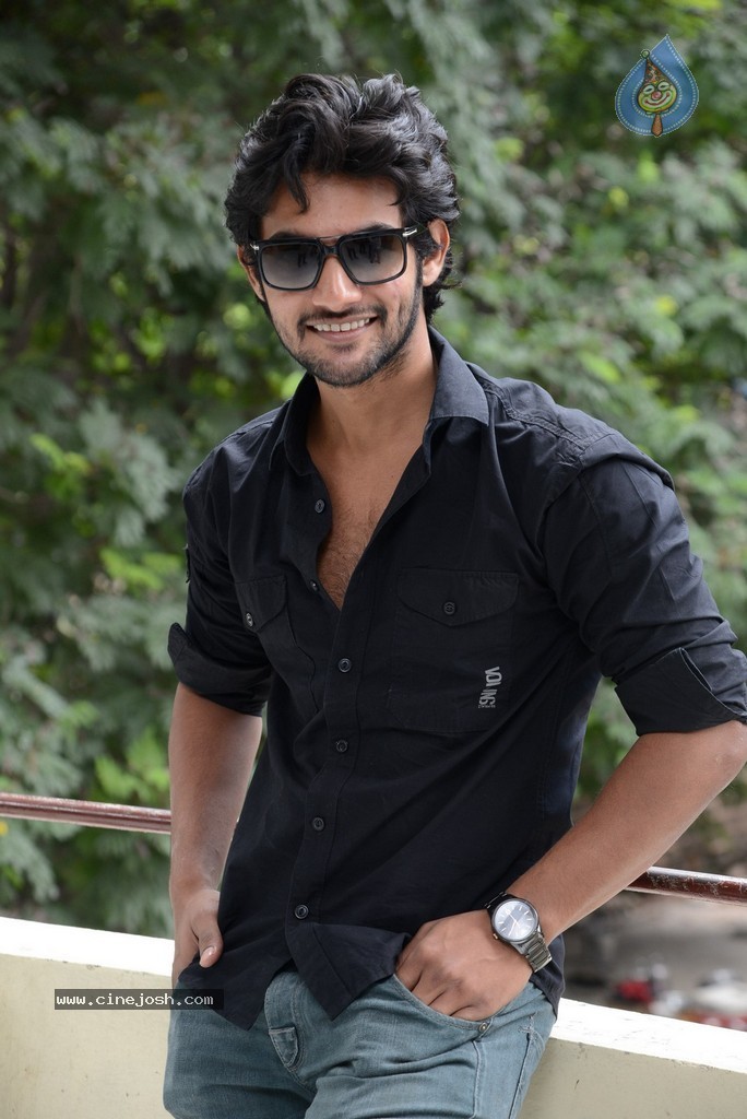 Aadi New Stills - 34 / 44 photos