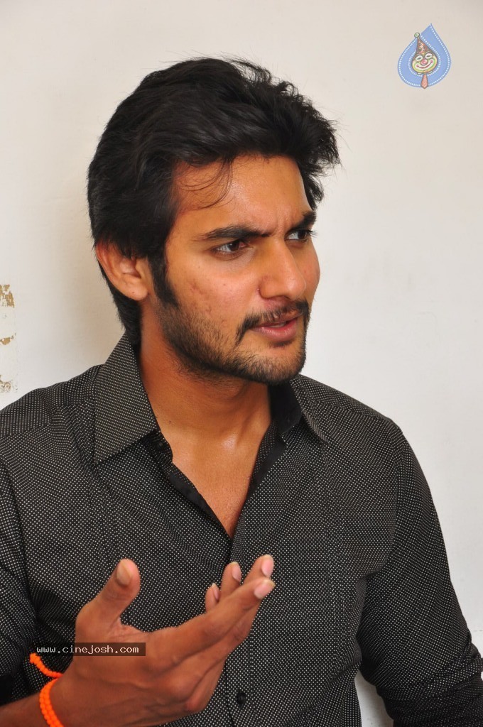 Aadi Stills - 37 / 41 photos