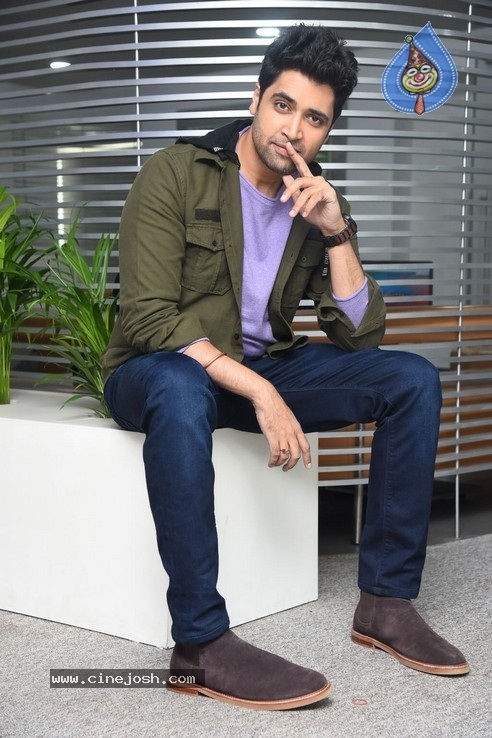 Adivi Sesh Interview Photos - 5 / 21 photos