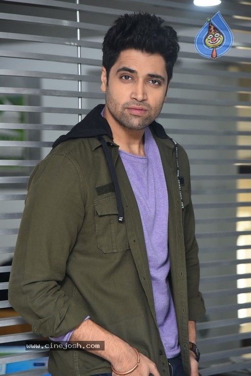 Adivi Sesh Interview Photos - 6 / 21 photos