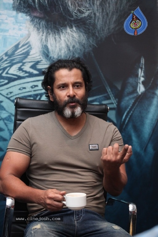 Chiyaan Vikram Interview - 22 / 33 photos