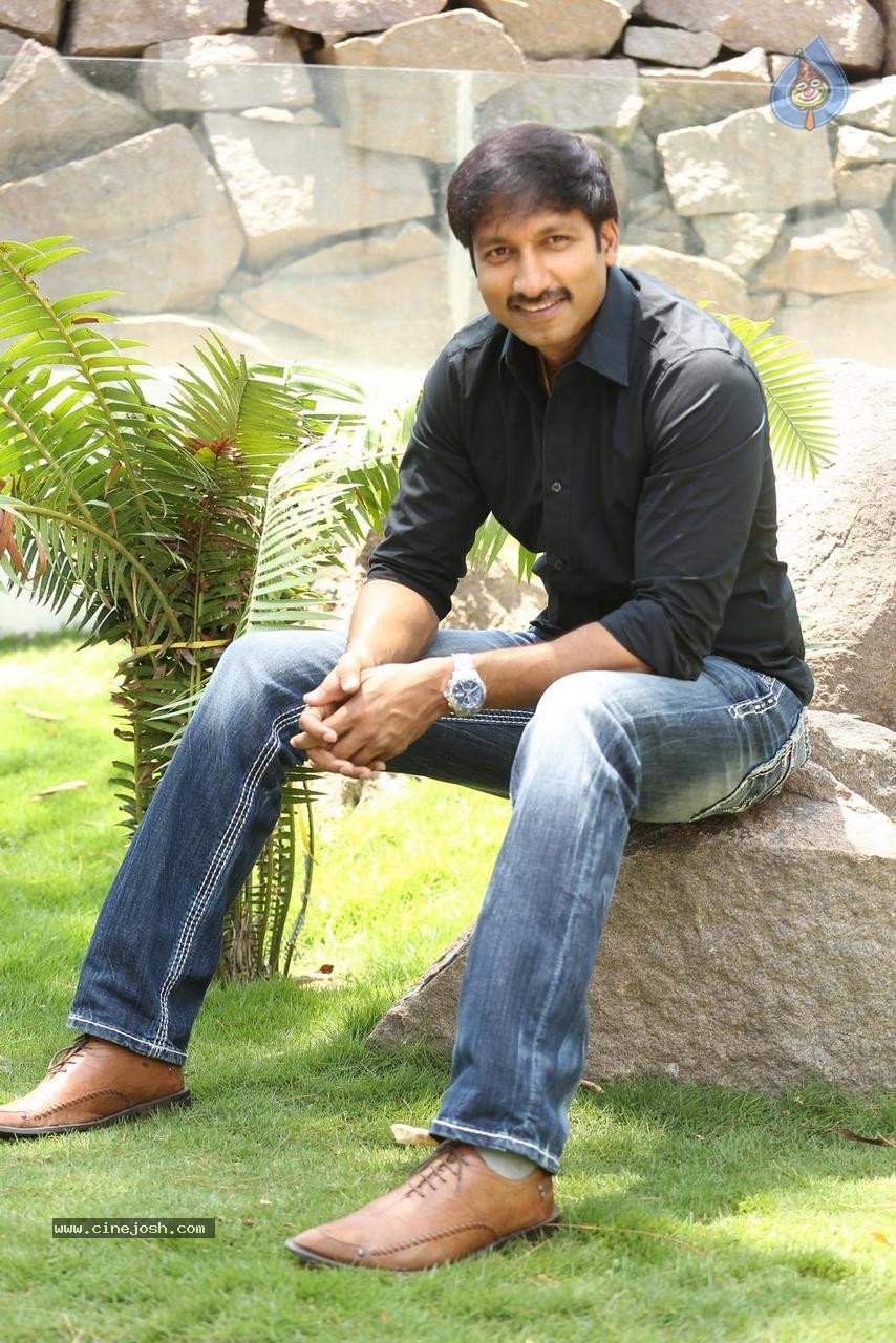 Gopichand Latest Photos - 26 / 58 photos