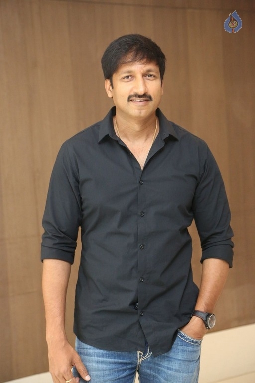 Gopichand New Photos - 10 / 17 photos