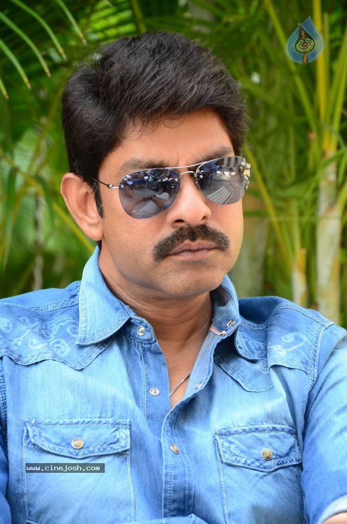 Jagapathi Babu New Stills - 44 / 59 photos